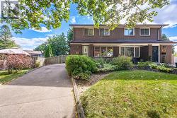 21 HORNING DRIVE  Hamilton, ON L9C 6L2