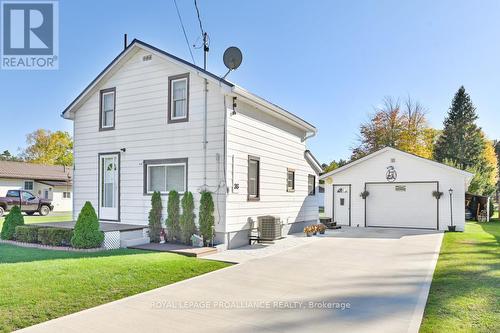 36 JONES STREET  Addington Highlands (Addington Highlands), ON K0H 1P0