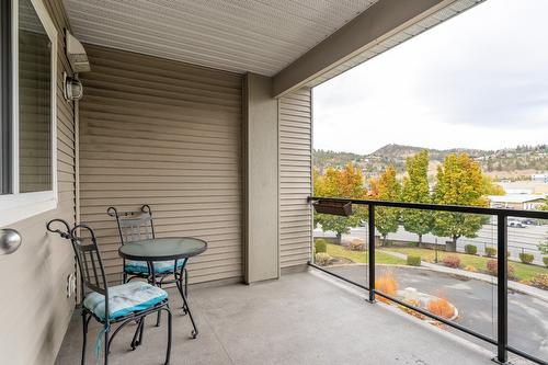 306-135 Ziprick Road, Kelowna, BC - Outdoor With Exterior