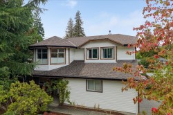 5853 Tweedsmuir Cres  Nanaimo, BC V9T 5Y6