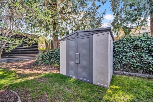 1208 Cloke Rd, Ladysmith, BC 