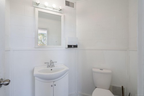 110 Nicol St, Nanaimo, BC 