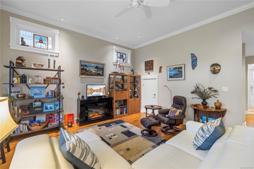 42-5251 Island Hwy West, Qualicum Beach, BC 