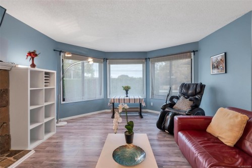 4249 Quadra St, Saanich, BC 