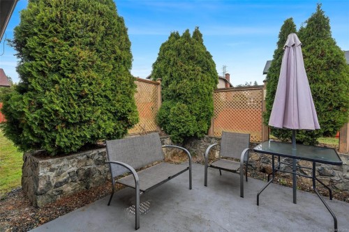 4249 Quadra St, Saanich, BC 