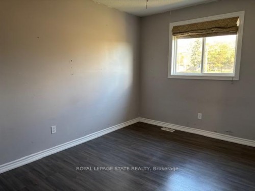 45 Thames Way, Hamilton, ON - Indoor Photo Showing Other Room