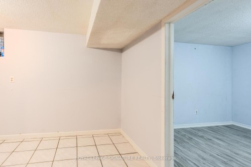 Bsmt-320 Royal Salisbury Way, Brampton, ON 