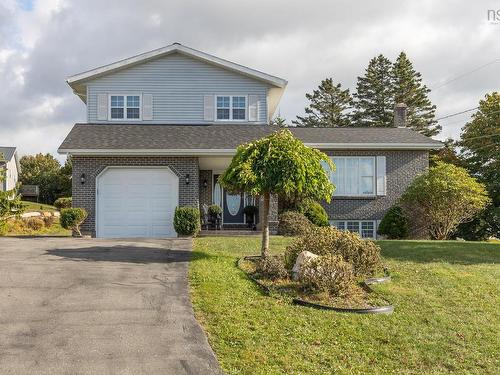 5 Placid Court  Yarmouth, NS B5A 4N5