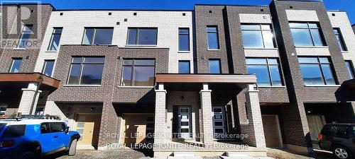 25 Queenpost Drive, Brampton, ON - Outdoor With Facade