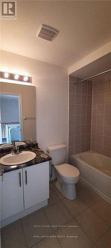 25 Queenpost Drive, Brampton, ON - Indoor Photo Showing Bathroom