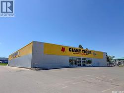 St W 267 32nd STREET W  Prince Albert, SK S6V 5Z2