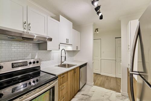 Kitchen - 403-100 Rue Du Lac, Sherbrooke (Brompton/Rock Forest/Saint-Élie/Deauville), QC - Indoor Photo Showing Kitchen With Upgraded Kitchen