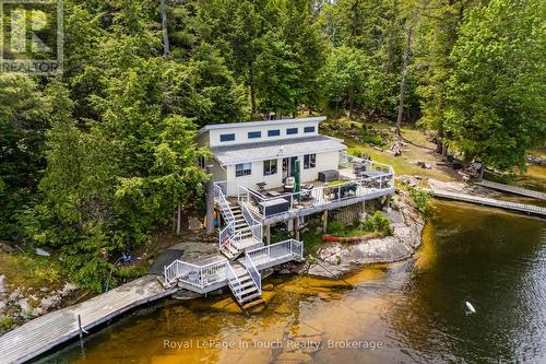 4 IS 270 SIX MILE LAKE ISLAND  Georgian Bay (Baxter), ON L0K 1S0
