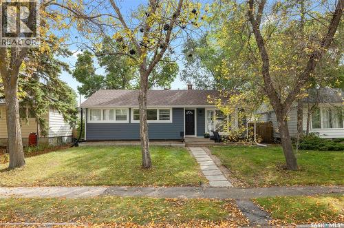 3411 21st AVENUE  Regina, SK S4S 0T8