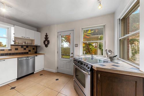 Kitchen - 1722 Rue Dupuis, Saint-Jean-Sur-Richelieu, QC - Indoor Photo Showing Kitchen