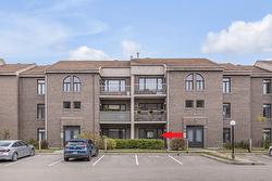 1-906 Rue Bourdages  Québec (Les Rivières), QC G1M 3H9