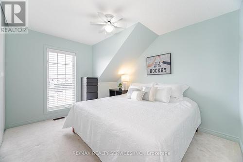 22 Mcdevitt Lane, Caledon, ON - Indoor Photo Showing Bedroom