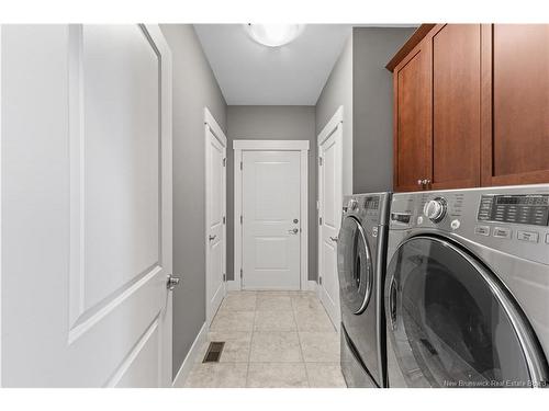 16 Louis-Arthur Crt, Dieppe, NB 