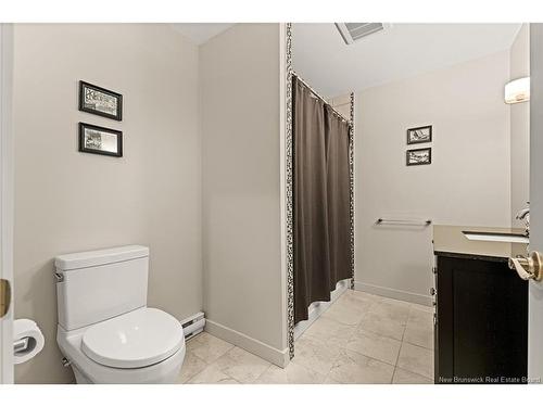 16 Louis-Arthur Crt, Dieppe, NB 