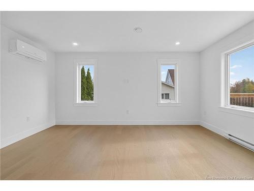 894 Ryan St, Moncton, NB 