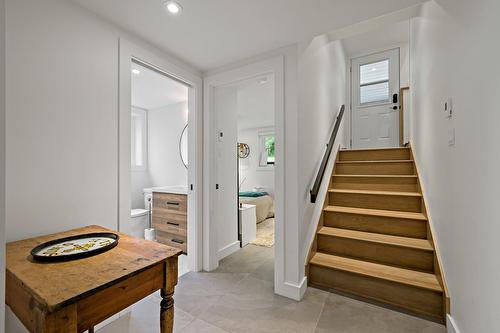 Staircase - 144 Rue Richer, Mont-Tremblant, QC - Indoor Photo Showing Other Room