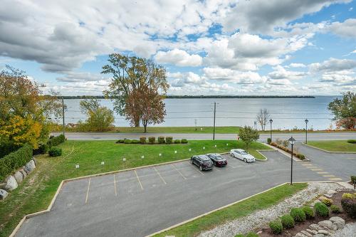 Stationnement - 305-331 Av. De Venise O., Venise-En-Québec, QC - Outdoor With Body Of Water With View