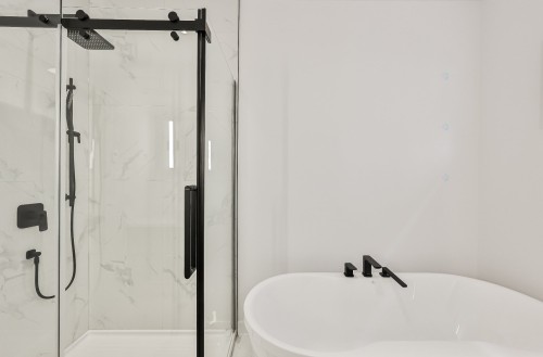Salle de bains - 860 Rue Du Faubourg, Saint-Jérôme, QC - Indoor Photo Showing Bathroom