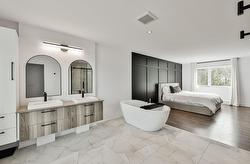 Salle de bains attenante à la CCP - 