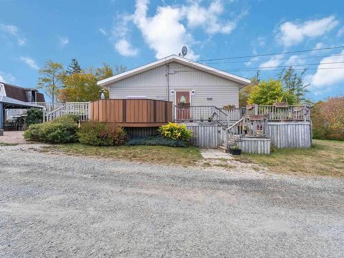 60 Weymouth Falls Road, Weymouth, NS 