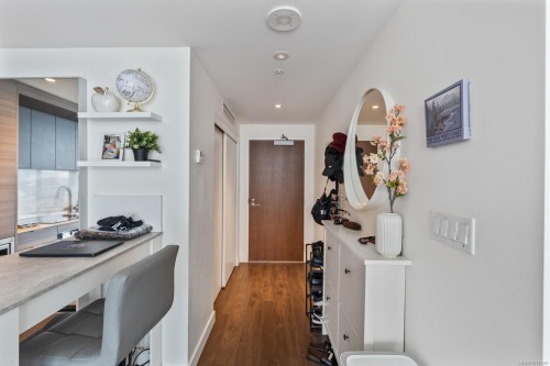 1105-848 Yates St, Victoria, BC - Indoor Photo Showing Other Room