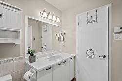 Ensuite bathroom - 