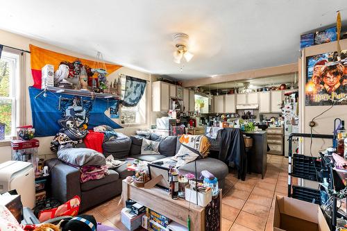 Overall view - 24  - 26 Rue Court, Coaticook, QC - Indoor