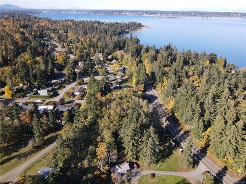 Lot 4 Island Hwy South, Royston, BC 