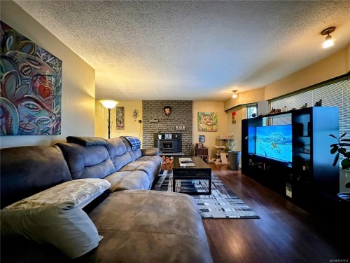 4661 Wellington Rd, Nanaimo, BC 