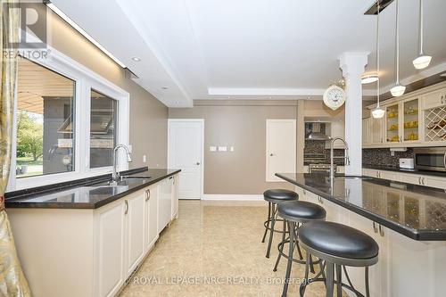 7 Woodmount Drive, St. Catharines (Burleigh Hill), ON - Indoor Photo Showing Kitchen With Double Sink