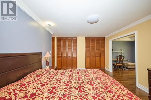 7 Woodmount Drive, St. Catharines (Burleigh Hill), ON - Indoor Photo Showing Bedroom