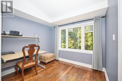 7 Woodmount Drive, St. Catharines (Burleigh Hill), ON - Indoor