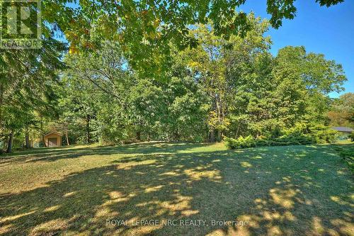 7 Woodmount Drive, St. Catharines (Burleigh Hill), ON - Outdoor