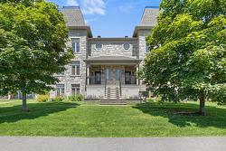 2266 Boul. Lebourgneuf  Québec (Les Rivières), QC G2C 2C9