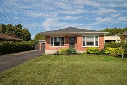 384 Rue Bégin  Granby, QC J2G 5P8