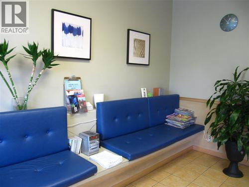 4190 Fraser Street, Vancouver, BC 