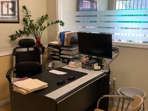 4190 Fraser Street, Vancouver, BC 