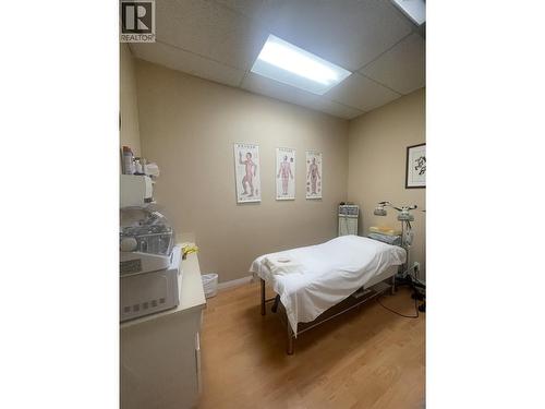 4190 Fraser Street, Vancouver, BC 