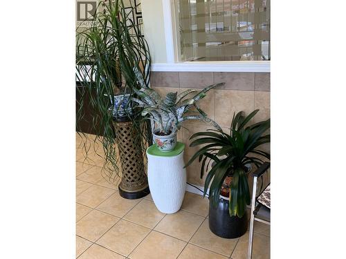 4190 Fraser Street, Vancouver, BC 