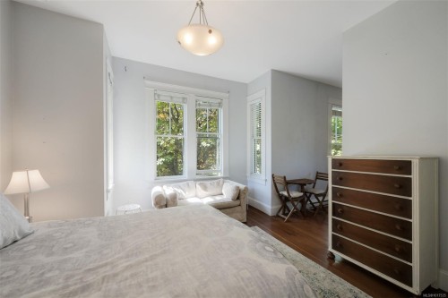 737 Vancouver St, Victoria, BC - Indoor Photo Showing Bedroom