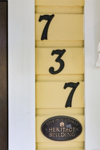 737 Vancouver St, Victoria, BC - 