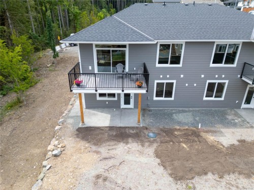 671 Sanderson Rd, Ladysmith, BC - Outdoor