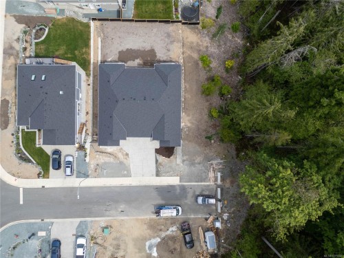 671 Sanderson Rd, Ladysmith, BC - 