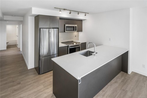 1602-845 Johnson St, Victoria, BC - Indoor Photo Showing Kitchen With Stainless Steel Kitchen With Upgraded Kitchen