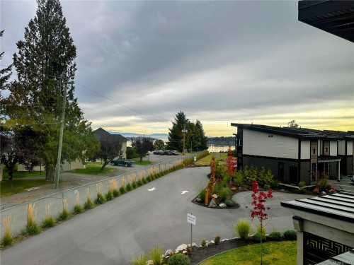 7-1175 Resort Dr, Parksville, BC 
